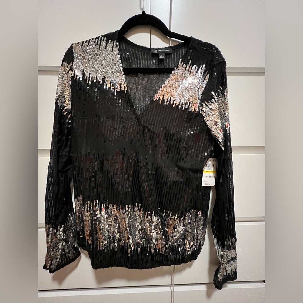 Black and Silver Sequin Women's Top Size M